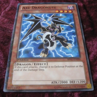 AXE DRAGONUTE BP02-EN096